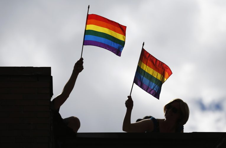 پارلمان عراق قانون مجازات ۱۵ سال زندان را برای روابط همجنس‌گرایانه تصویب کرد